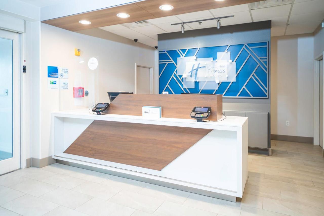 Holiday Inn Express And Suites Atlanta-Johns Creek By Ihg Eksteriør bilde